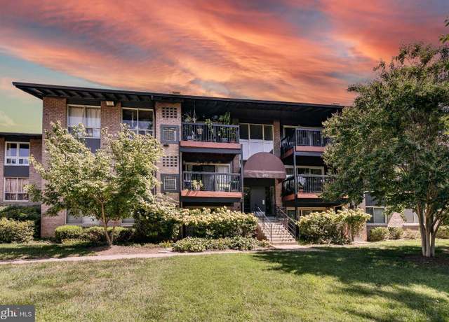 Property at 210 Park Terrace Ct SE #62, Vienna, VA 22180, 1 bed, 1 bath