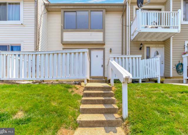 Property at 12843 Cara Dr, Woodbridge, VA 22192, 3 beds, 2.5 baths