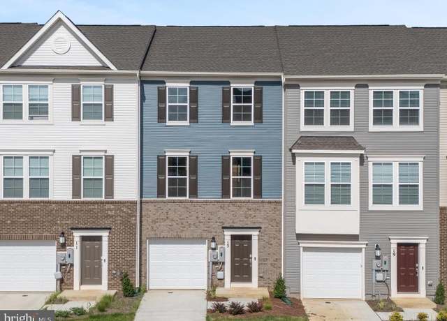 Property at 15 Winterplace Dr, Charles Town, WV 25414, 3 beds, 3 baths