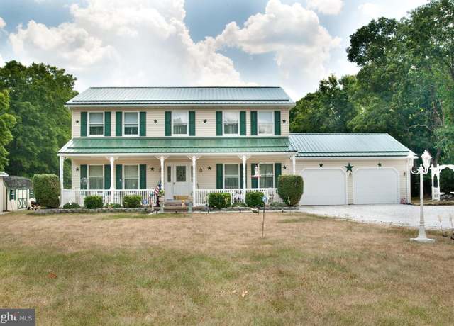 Property at 17080 Brookside Dr SE, Cumberland, MD 21502, 4 beds, 3 baths