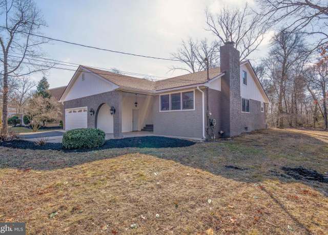 Property at 3541 Italia Ave, Vineland, NJ 08361, 5 beds, 3 baths