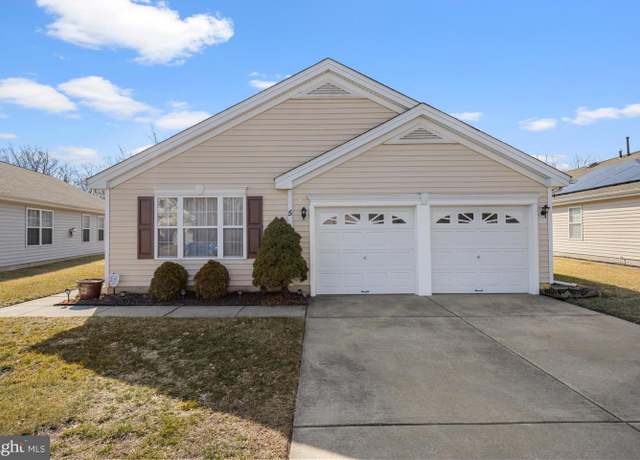 Property at 5 Autumn Ln, Sewell, NJ 08080, 2 beds, 2 baths