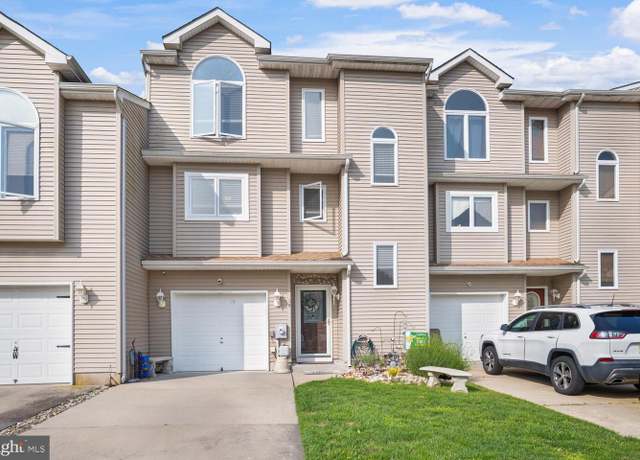 Property at 19 Corpus Cristi Bay Ct, Little Egg Harbor Twp, NJ 08087, 3 beds, 3.5 baths