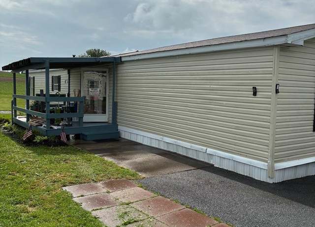 Property at 6 Green Acres Rd, Kutztown, PA 19530, 3 beds, 2 baths
