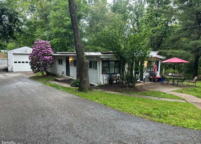 Property at 636 W Boot Rd, West Chester, PA 19380, 3 beds, 1 bath