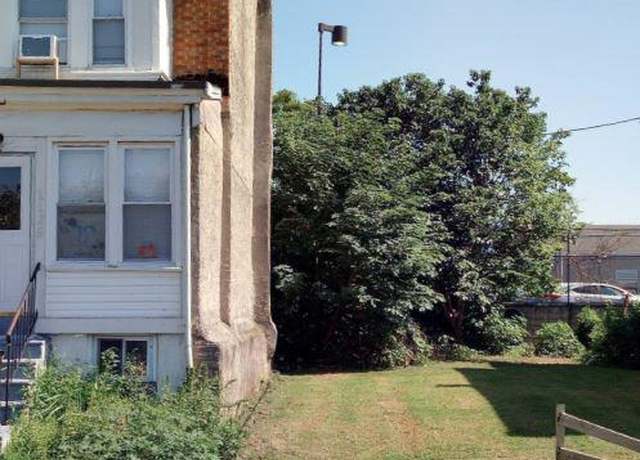 Property at 1127 S 54th St, Philadelphia, PA 19143