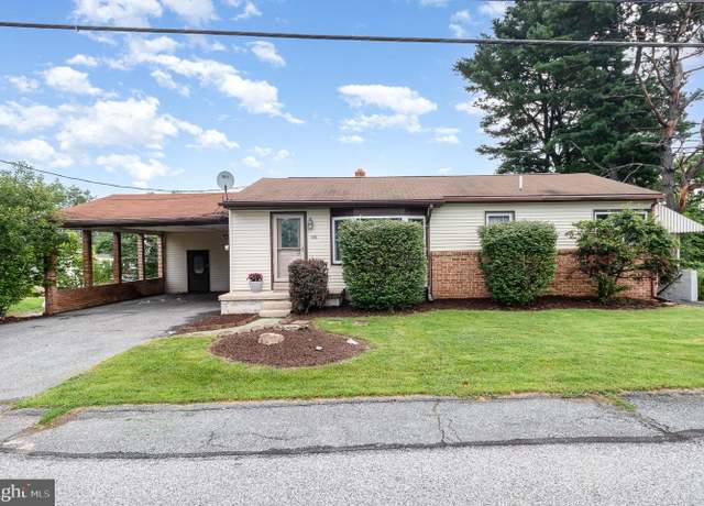Property at 605 Evergreen Rd, New Cumberland, PA 17070, 2 beds, 2 baths