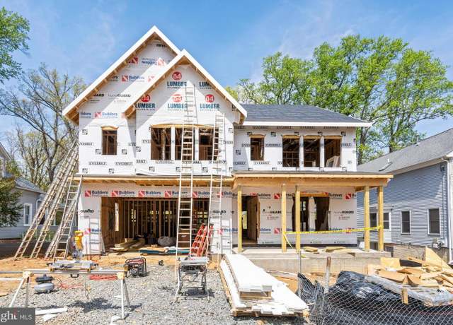 Property at 5427 3rd St S, Arlington, VA 22204, 5 beds, 6.5 baths