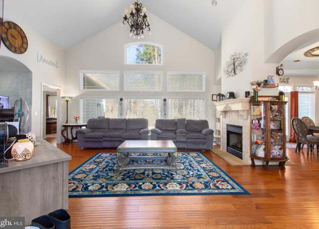 Property at 3701 White Hall Rd, King George, VA 22485, 3 beds, 2.5 baths