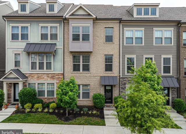 Property at 1036 Cantina Ter SE, Leesburg, VA 20175, 4 beds, 3.5 baths