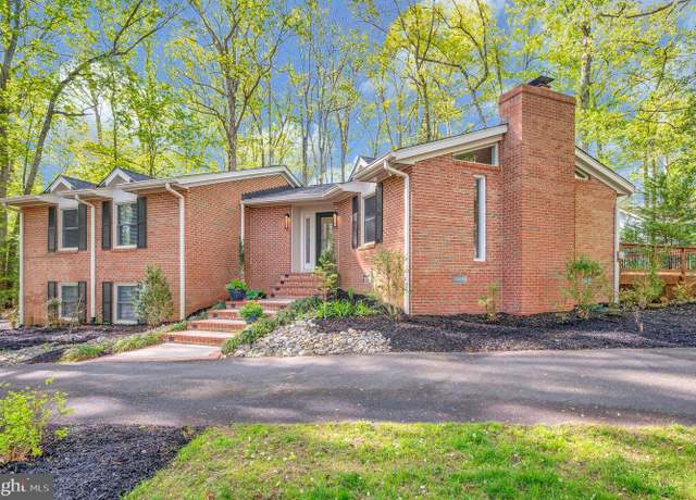 Property at 213 Birchside Cir, Locust Grove, VA 22508, 4 beds, 3 baths