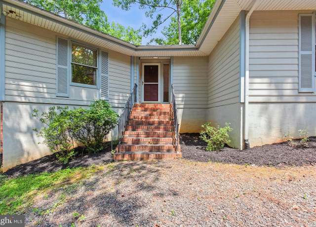 Property at 119 Larkspur Ln, Locust Grove, VA 22508, 3 beds, 3 baths
