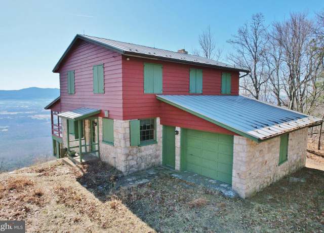Property at 301 Mountain Top Dr, Luray, VA 22835, 4 beds, 3 baths
