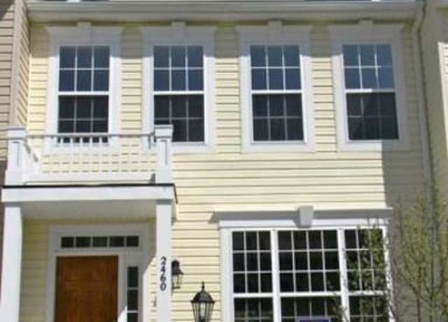 Property at 2460 Battery Hill Cir, Woodbridge, VA 22191, 3 beds, 3.5 baths