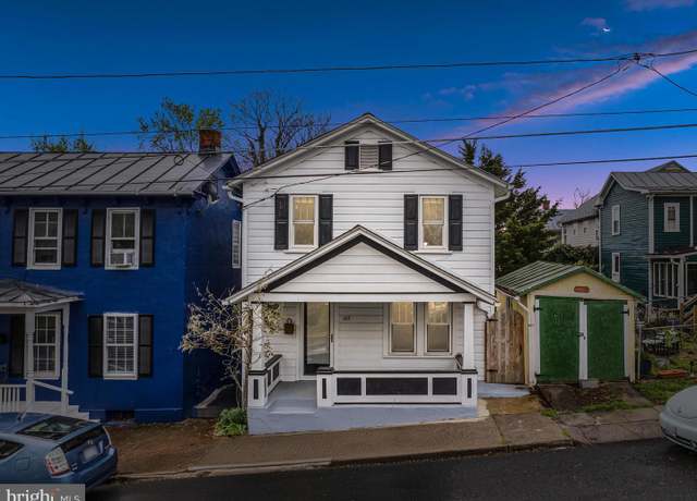 Property at 107 E Monmouth St, Winchester, VA 22601, 3 beds, 1.5 baths
