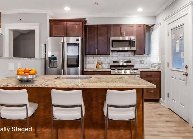 Property at 901 Varnum St NE, Washington, DC 20017, 4 beds, 2.5 baths