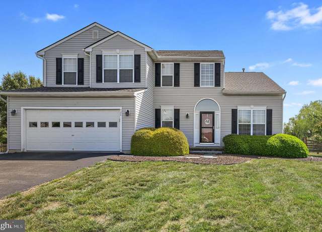 Property at 526 Carrington Dr, Dover, DE 19904, 4 beds, 2.5 baths