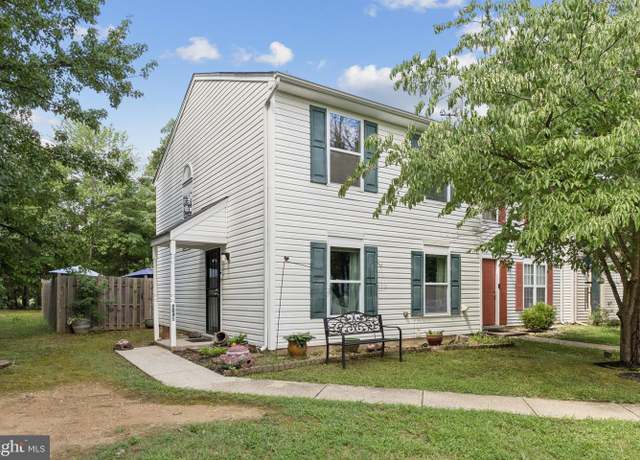 Property at 2041 Tanglewood Dr, Waldorf, MD 20601, 3 beds, 1.5 baths