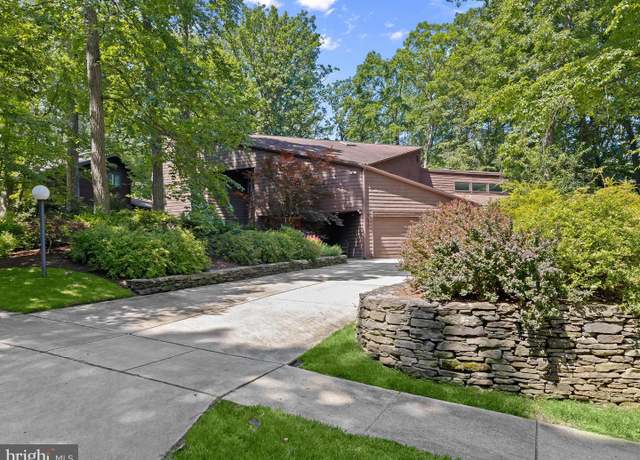 Property at 5476 Wingborne Ct, Columbia, MD 21045, 6 beds, 4.5 baths