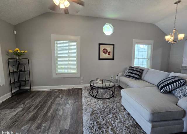 Property at 5711 J St, Capitol Heights, MD 20743, 3 beds, 1 bath