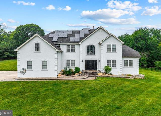 Property at 310 Nicklaus Ct, Woolwich Twp, NJ 08085, 4 beds, 2.5 baths