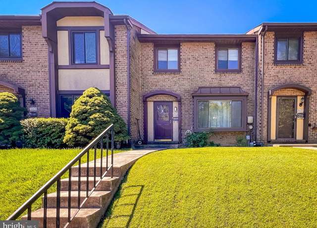 Property at 3470 E Gate Pl, Holland, PA 18966, 3 beds, 1.5 baths