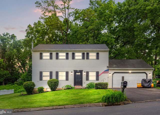 Property at 1604 Kathryn St, New Cumberland, PA 17070, 4 beds, 2.5 baths