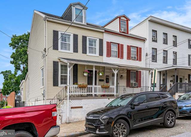Property at 251 Hall St, Phoenixville, PA 19460, 3 beds, 1.5 baths