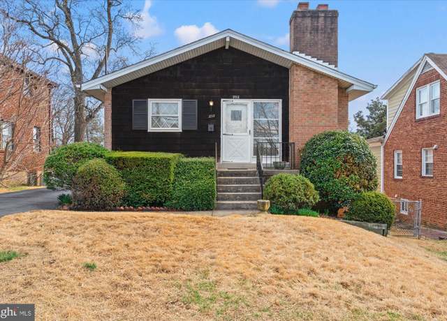 Property at 3712 9th St S, Arlington, VA 22204, 3 beds, 2.5 baths