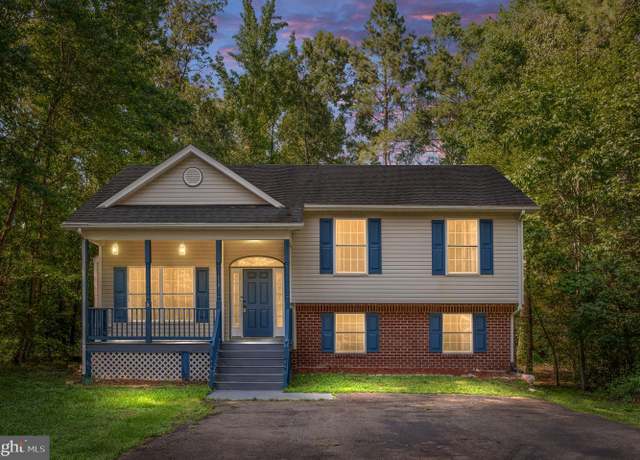 Property at 518 Montgomery Dr, Ruther Glen, VA 22546, 3 beds, 3 baths