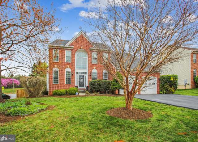 Property at 21232 Bullrush Pl, Sterling, VA 20164, 4 beds, 3.5 baths