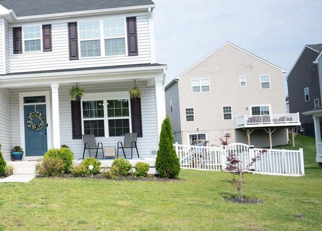 Property at 9220 Split Oak Dr, Fredericksburg, VA 22407, 4 beds, 3.5 baths