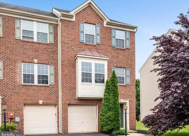 Property at 73 Don Quixote Dr, Charles Town, WV 25414, 3 beds, 2.5 baths