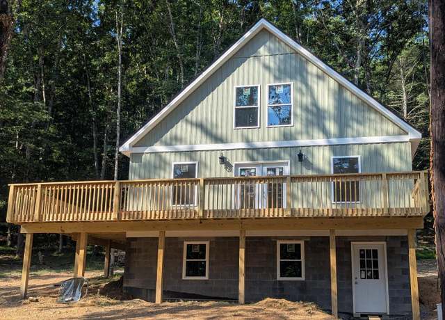 Property at 151 Pleasant Dale Ln, Great Cacapon, WV 25422, 3 beds, 1.5 baths