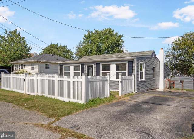 Property at 7911 Sea Breeze Dr, Orchard Beach, MD 21226, 3 beds, 1 bath