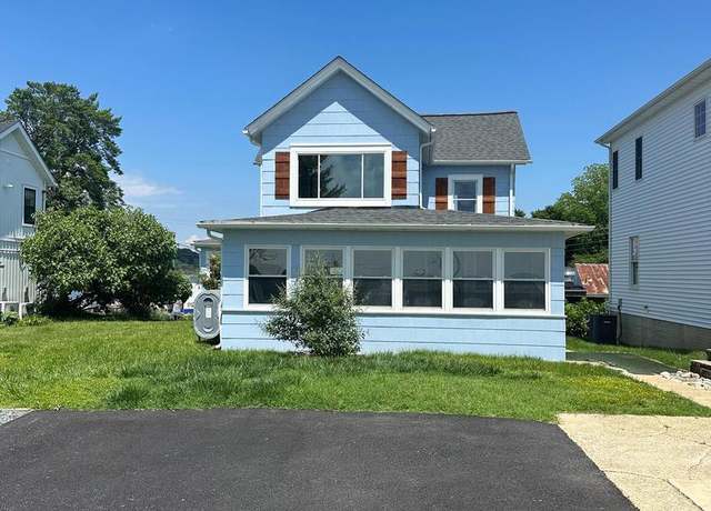 Property at 14740 Patuxent Ave, Solomons, MD 20688, 2 beds, 1 bath