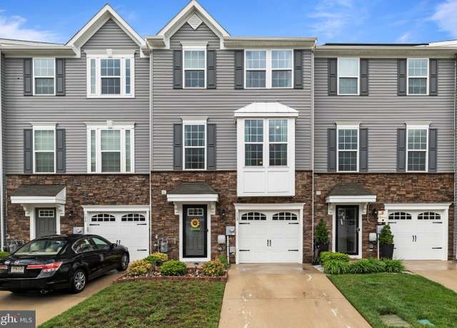 Property at 110 Meridian Ln, Sewell, NJ 08080, 3 beds, 2.5 baths