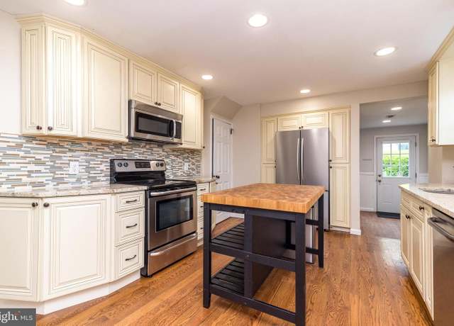 Property at 1425 Leedom Rd, Havertown, PA 19083, 3 beds, 1.5 baths