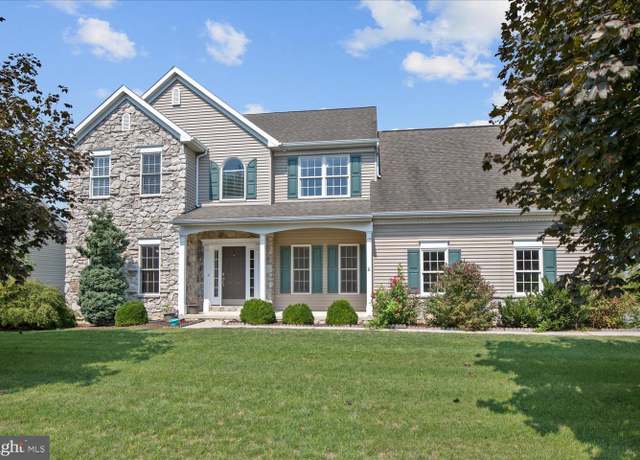Property at 421 Wagonwheel Rd, Lititz, PA 17543, 5 beds, 2.5 baths