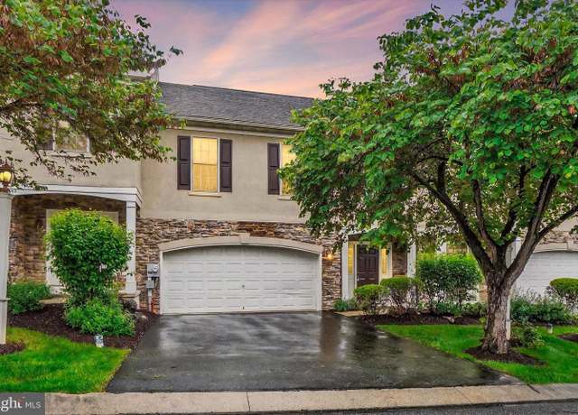 Property at 4 Hardy Ct, Lancaster, PA 17602, 2 beds, 2 baths