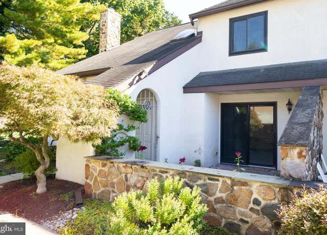 Property at 128 Pinecrest, King Of Prussia, PA 19406, 3 beds, 2.5 baths