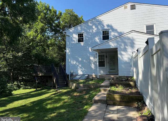 Property at 142 Stony Creek Ave, Lansdale, PA 19446, 2 beds, 1.5 baths