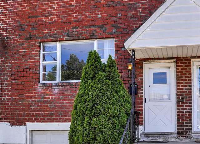 Property at 3756 Genesee Dr, Philadelphia, PA 19154, 3 beds, 1.5 baths