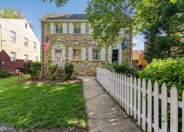 Property at 13 E Mason Ave, Alexandria, VA 22301, 2 beds, 2 baths