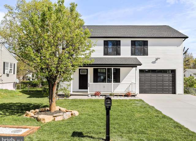 Property at 212 Allison Ave, Winchester, VA 22601, 4 beds, 2.5 baths