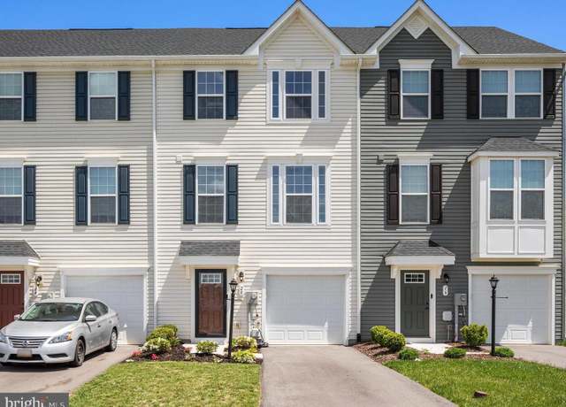 Property at 20 Absolution Dr, Hedgesville, WV 25427, 3 beds, 2.5 baths