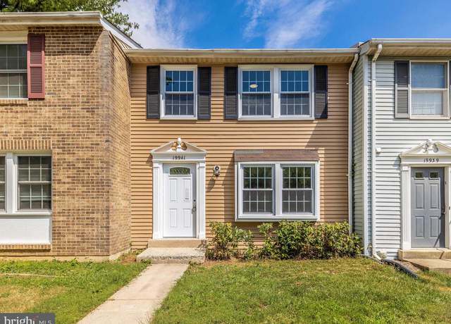 Photo of 19941 Buhrstone Dr, Gaithersburg, MD 20886