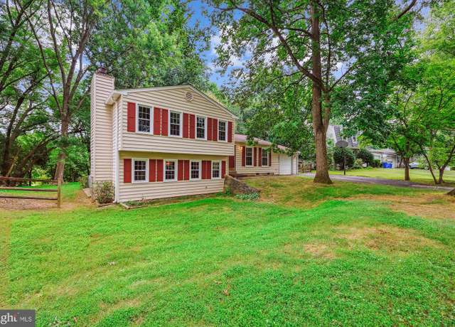 Property at 14921 Joshua Tree Rd, Gaithersburg, MD 20878, 3 beds, 2 baths