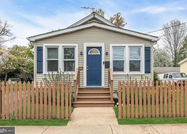 Property at 82 Hauser Ave, Hamilton, NJ 08620, 2 beds, 1 bath
