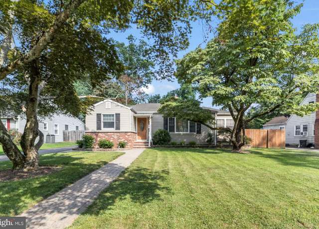 Property at 38 Althea Ave, Hamilton, NJ 08620, 2 beds, 1.5 baths